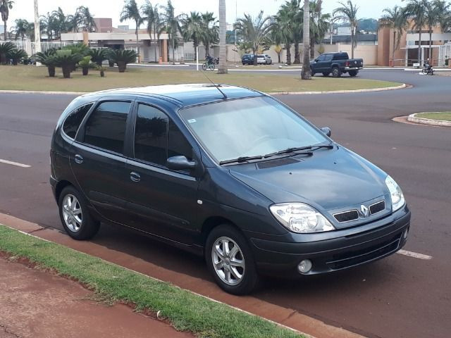 Renault scénic 1.6 16v. automático