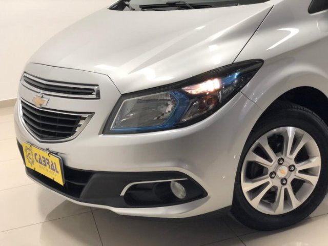 2358 - Prisma LTZ 1.4 13/14 Prata - Foto 4