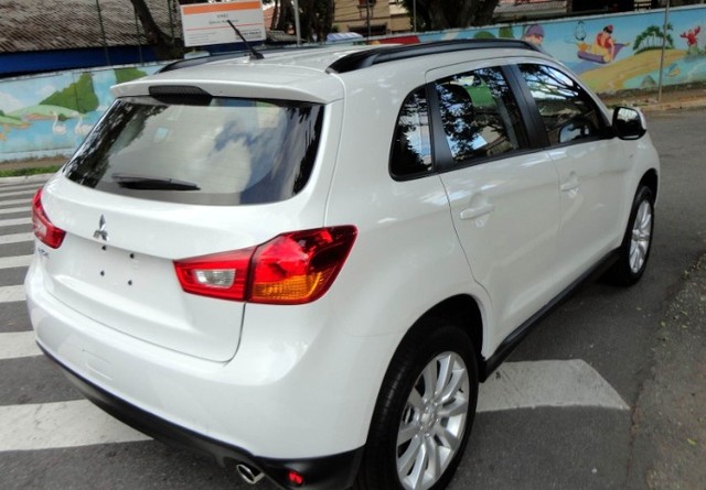 Mitsubishi Asx 2.0 2013 Cambio Mecanica Farol Capo Motor Airbag Suspensão Porta Sucata - Foto 4