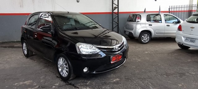 TOYOTA ETIOS XLS 1.5 2015