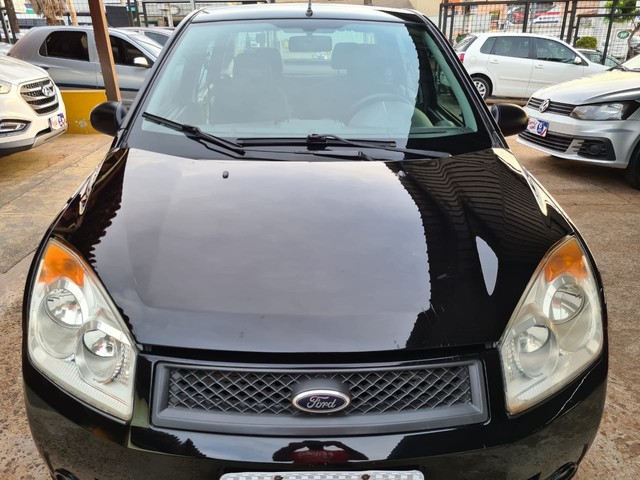 FORD FIESTA SEDÃ 1.6 FLEX COMPLETO 2010