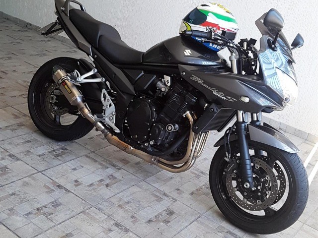VENDE-SE MOTO SUZUKI BANDIT 125S