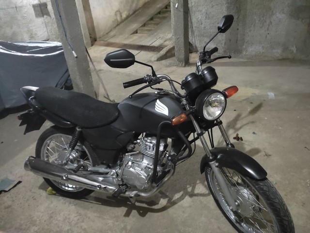 HONDA CG125 FAN PRETA