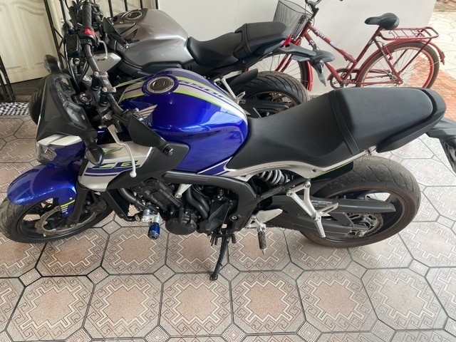 HONDA CB 650F 2018