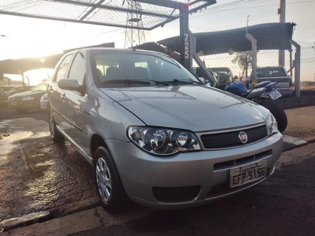 FIAT PALIO 1.O FINANCIA ATÉ 100%