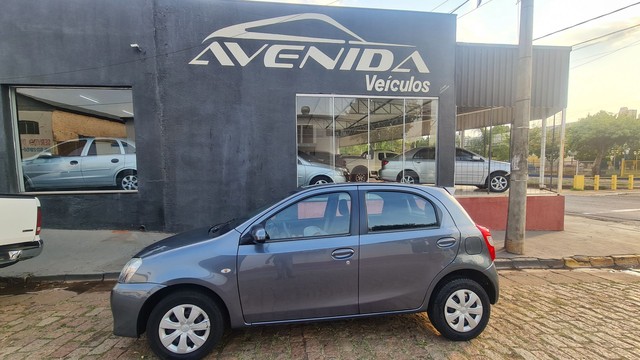 ETIOS 1.5 FLEX COMPLETO 2015
