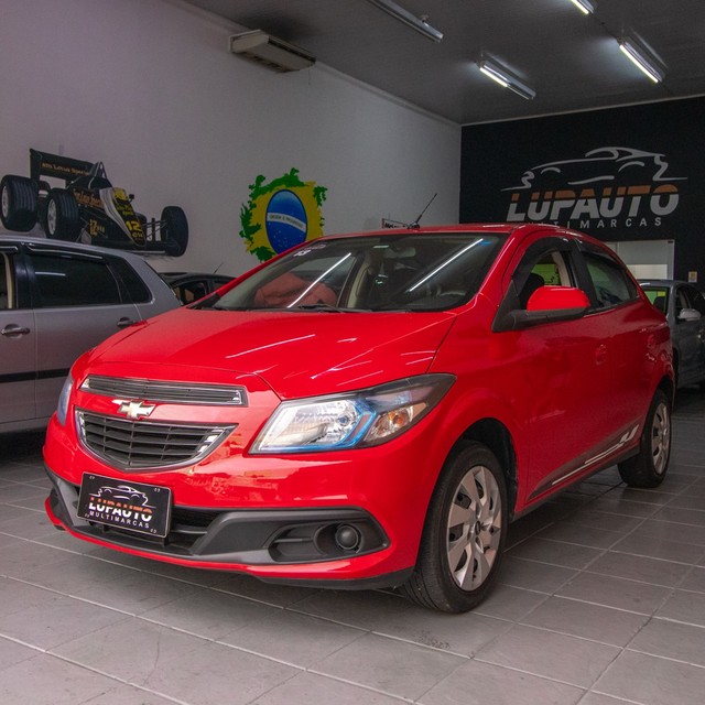 ÔNIX COMPLETO 2013 LT 1.4