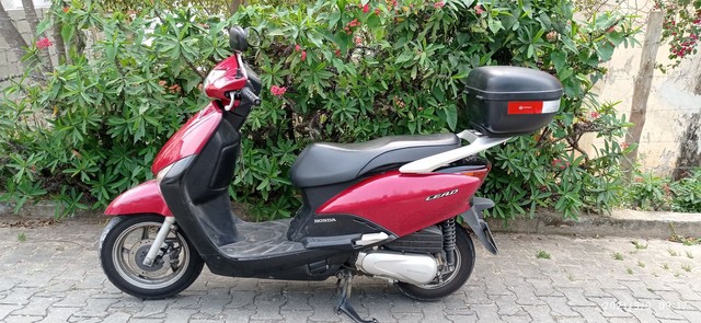 HONDA LEAD 110 CC AUTOMÁTICA TOP