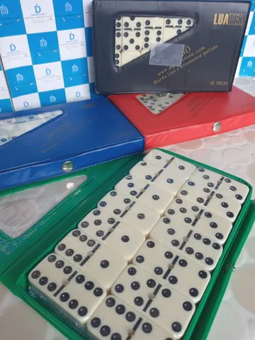 Estojo 28 pecas de osso domino com maleta de couro jogo