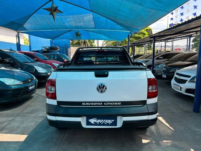 Comprar Picape Volkswagen Saveiro 1.6 G4 Titan Flex Preto 2009 em  Hortolândia-SP