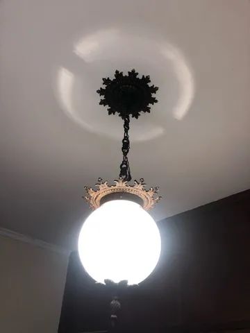 Lustre antigo em bronze  - Foto 6