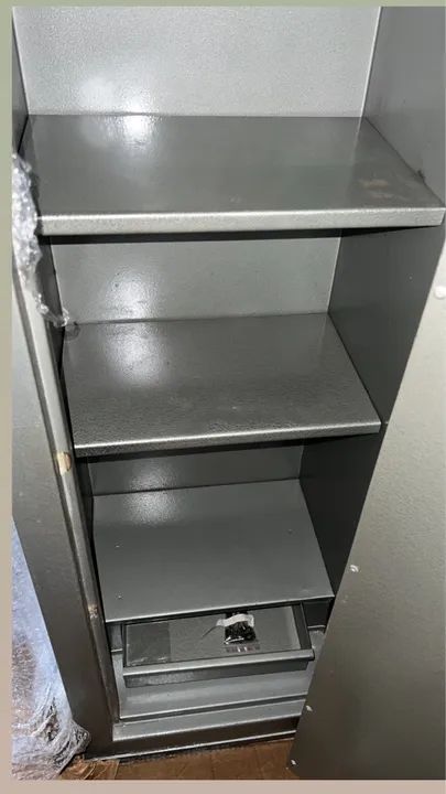 Cofre de aço concretado novo - Foto 4