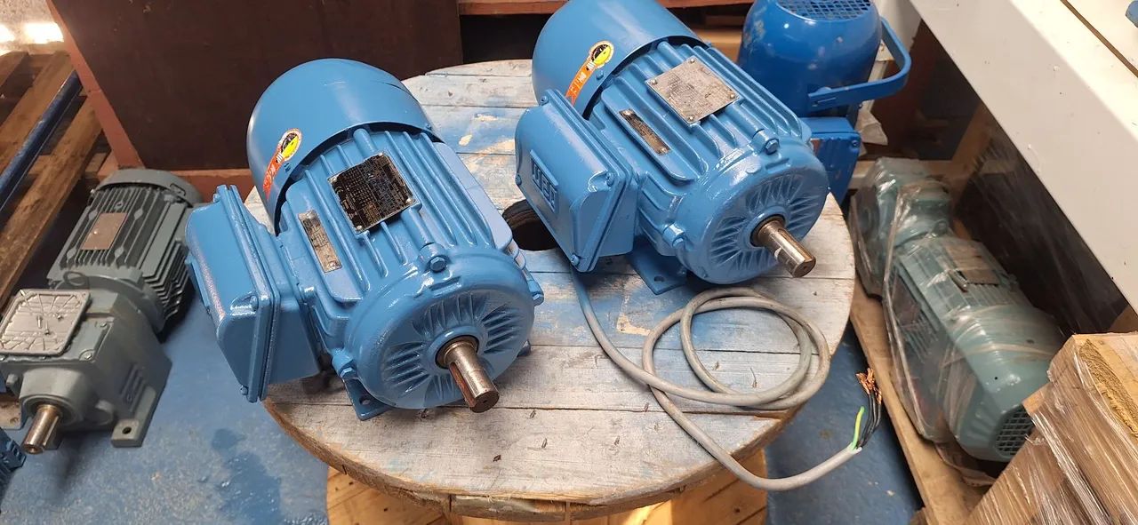 Motor motofreio trifásico 1.5 cv rpm 1755. - Foto 3