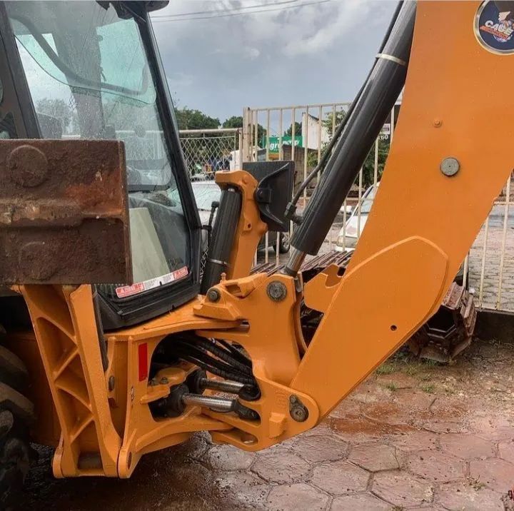 Retroescavadeira case 580N ano 2016 - Foto 3