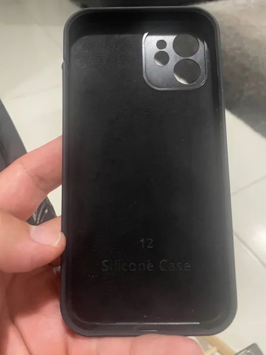 VENDO CASE ORIGINAL DE IPHONE 12 