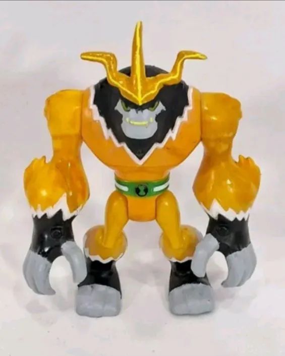 Boneco Shocksquatch coleção Ben 10.