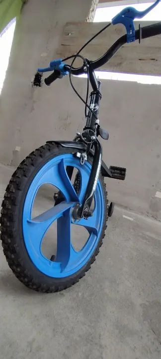 Bicicleta com rodinhas aro 16 - Foto 5