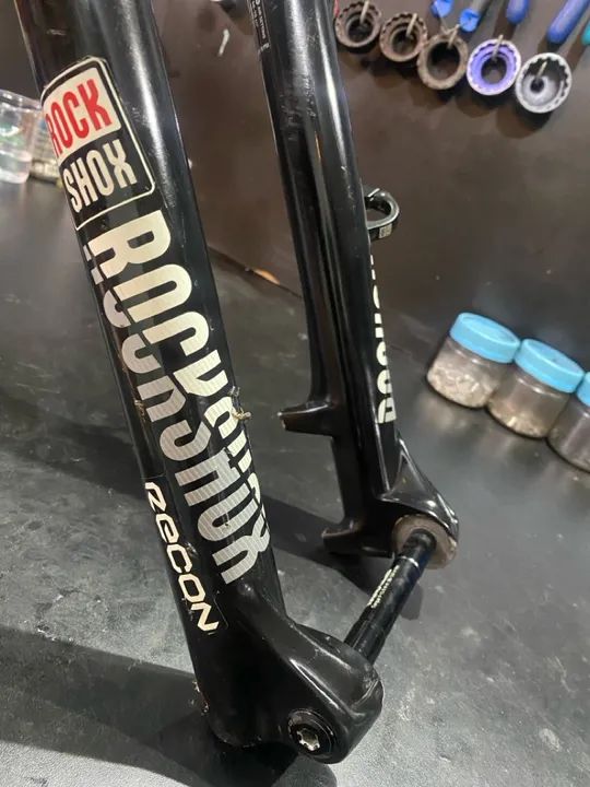 Suspensão RockShox Recon Boost 110mm - Foto 2