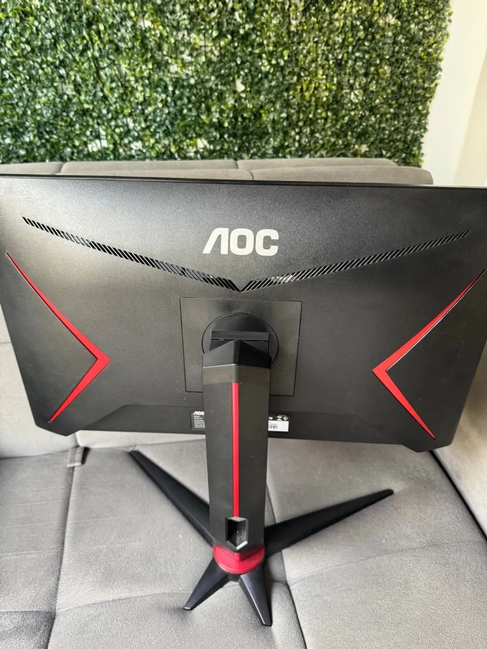 Monitor Gamer AOC 23.8" IPS 144Hz 1ms FHD FreeSync - Foto 2