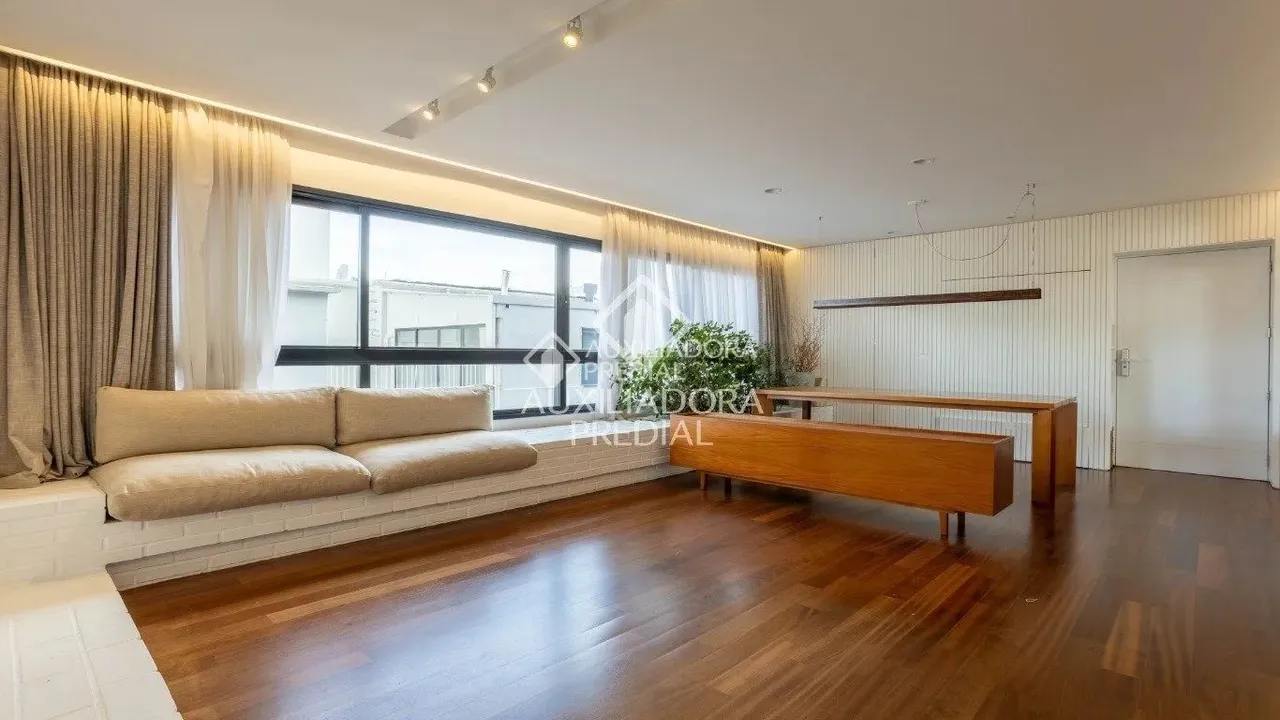 Apartamento 2 quarto(s), no bairro Petrópolis