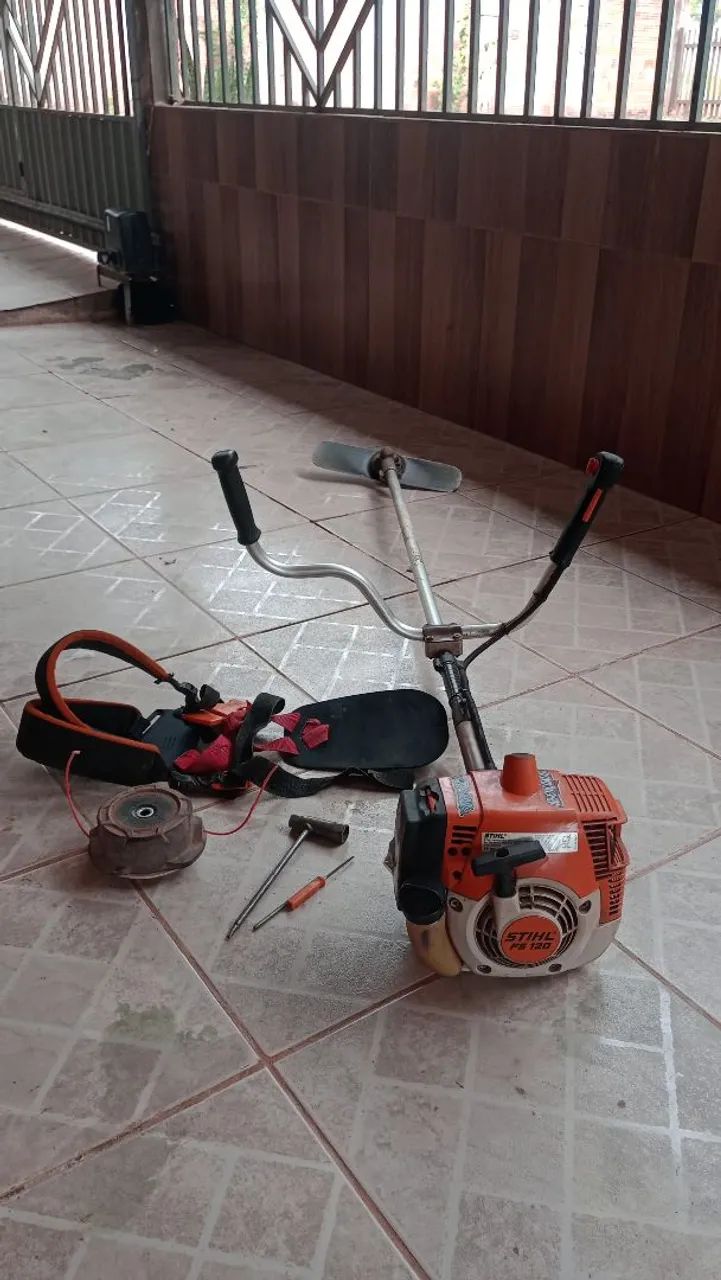 Roçadeira Stihl FS 120 - Foto 2