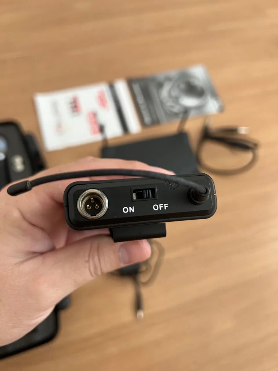 Microfone Sem Fio Headset e de Mão Profissional - Foto 4