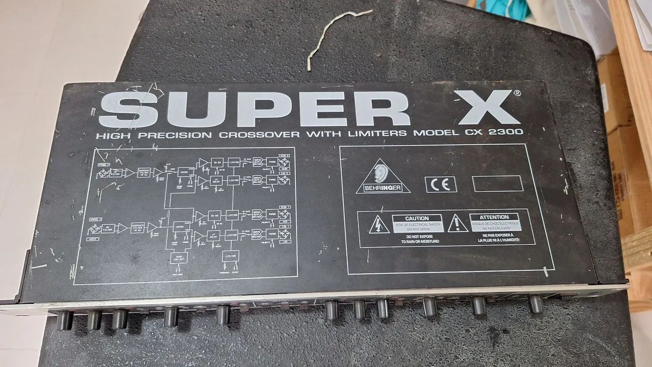 Crossover Behringer Super X - modelo CX 2310 - Foto 3