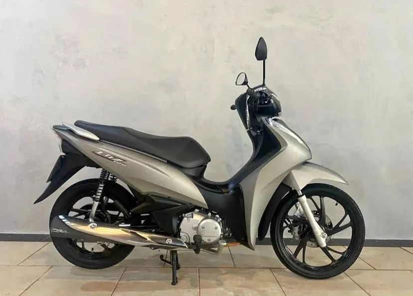 Honda Biz 125 2023 - Cinza - Único Dono