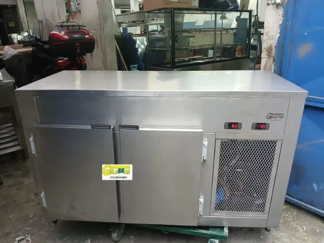 Balcão Freezer -18- Fabricado em aço inox- valor do metro 