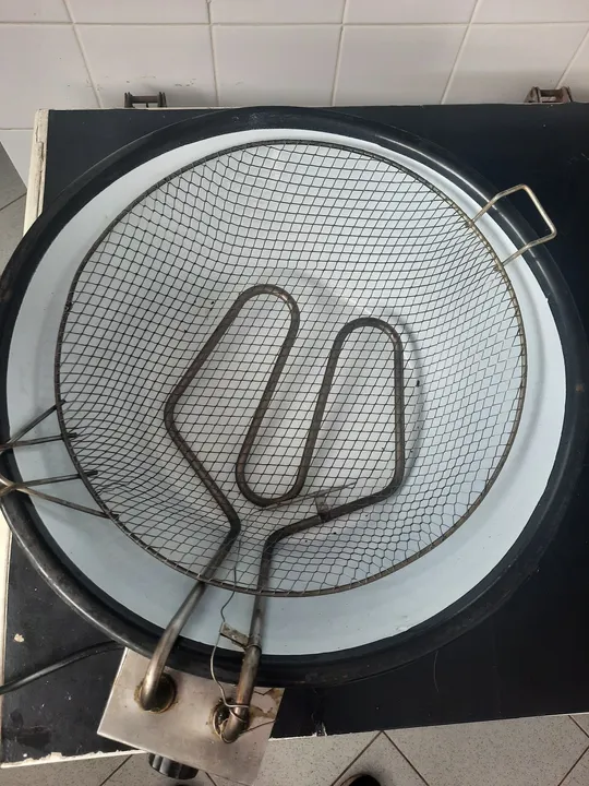 Fritadeira elétrica 220v 7L
