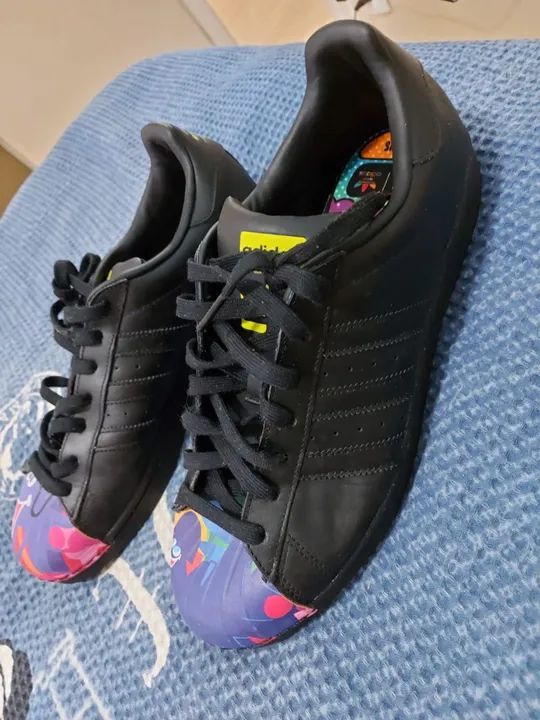 Tênis Adidas Superstar Pharrell Williams TAM42 - Foto 3