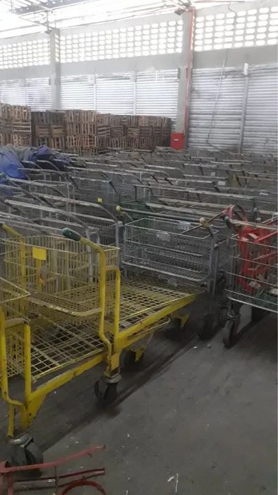 Carrinho de mercado  usado 