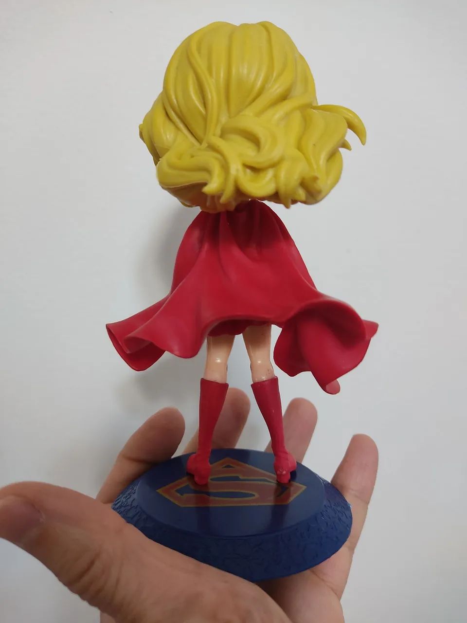 Action Figure Supergirl 15cm - Foto 5