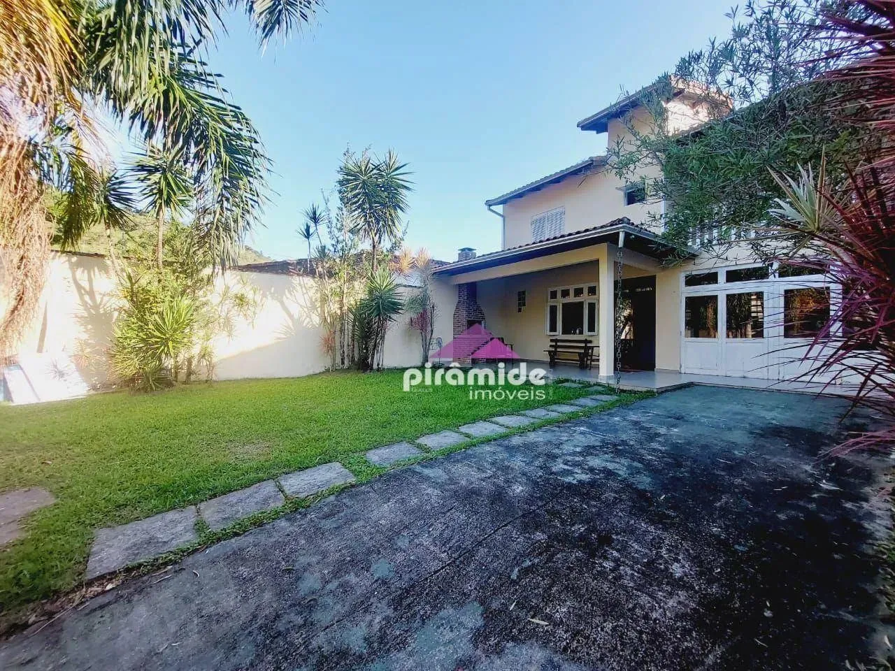 Casa com 5 dormitórios à venda, 157 m² por R$ 720.000,00 - Martim de Sá - Caraguatatuba/SP