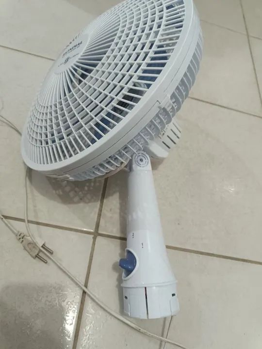 Leia o anúncio: Ventilador de mesa Mondial Maxi Power 30 - Foto 3