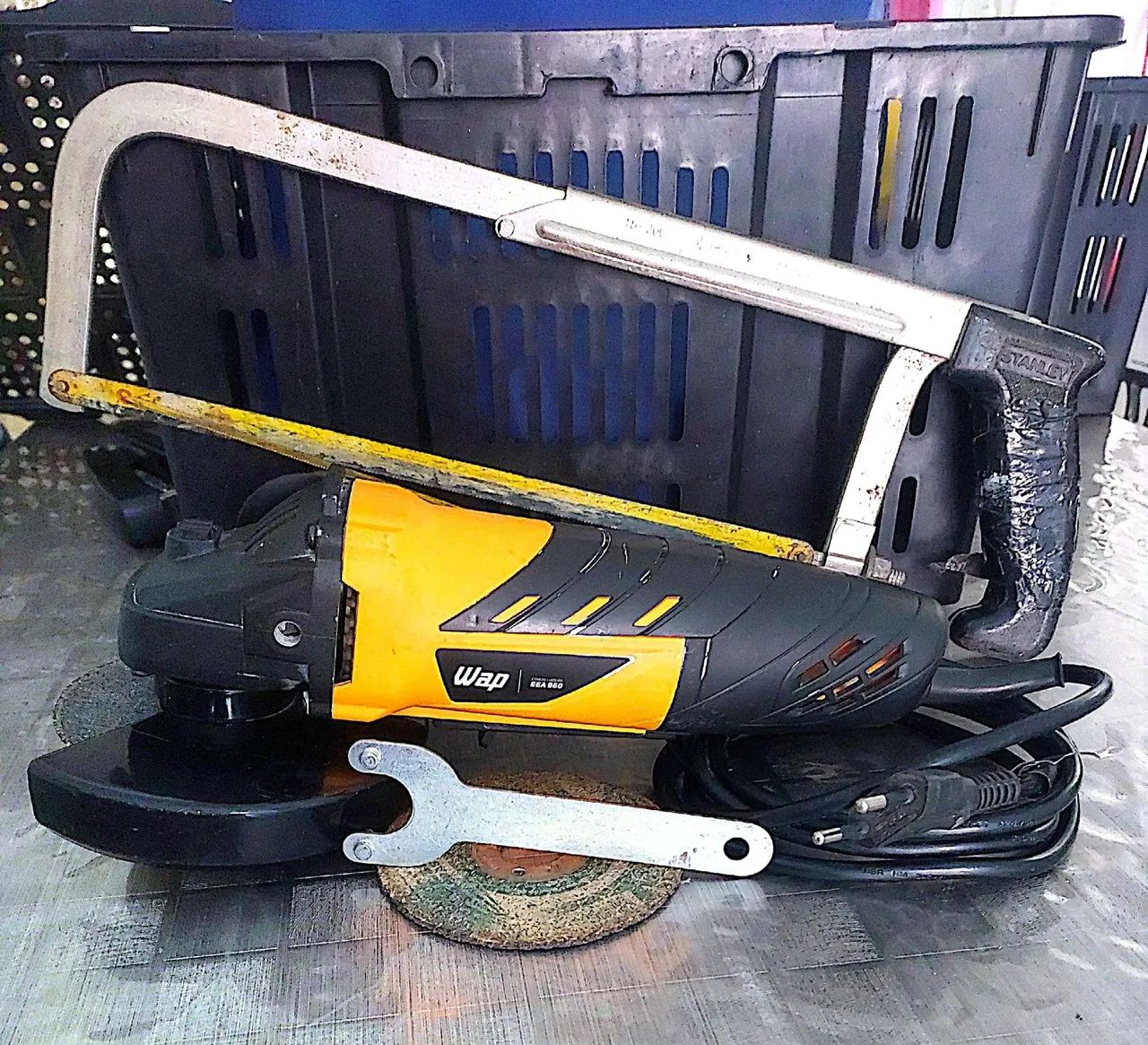 Esmerilhadeira e brinde64842827717249120