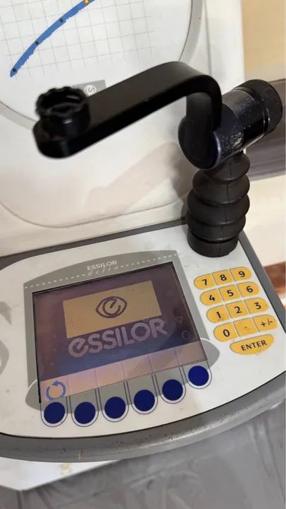 Facetadora Essilor Delta RC com Leitora e Bomba - Foto 5