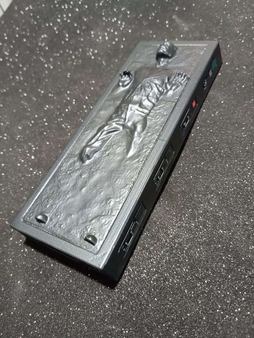 Star Wars Han Solo Carbonite para black series feito em 3d - Foto 5