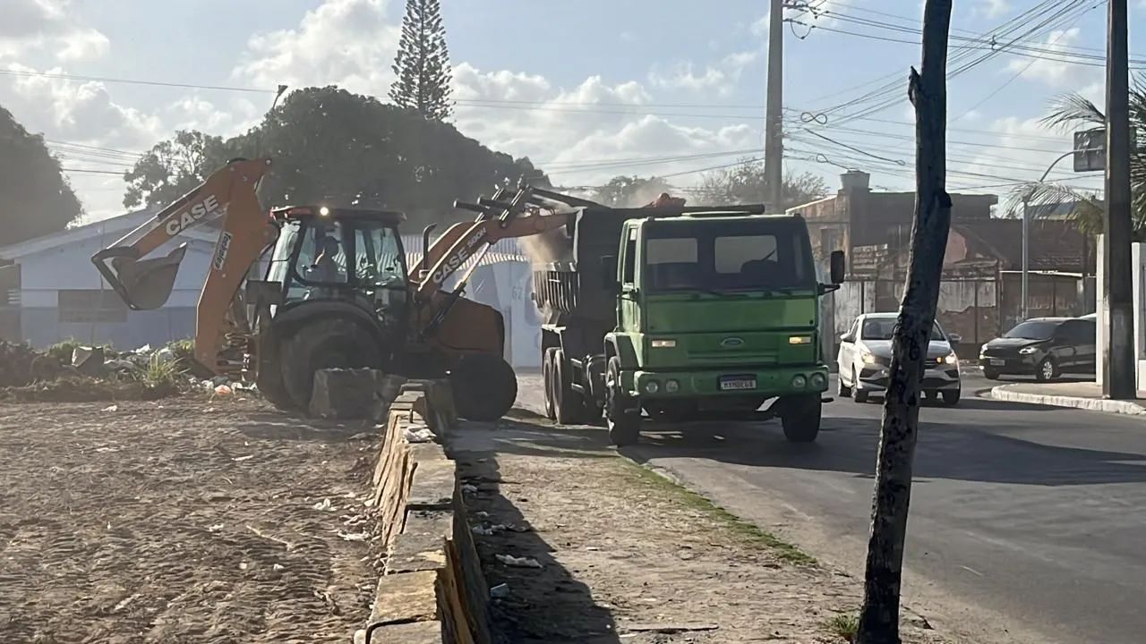 Demolição retroescavadeira 