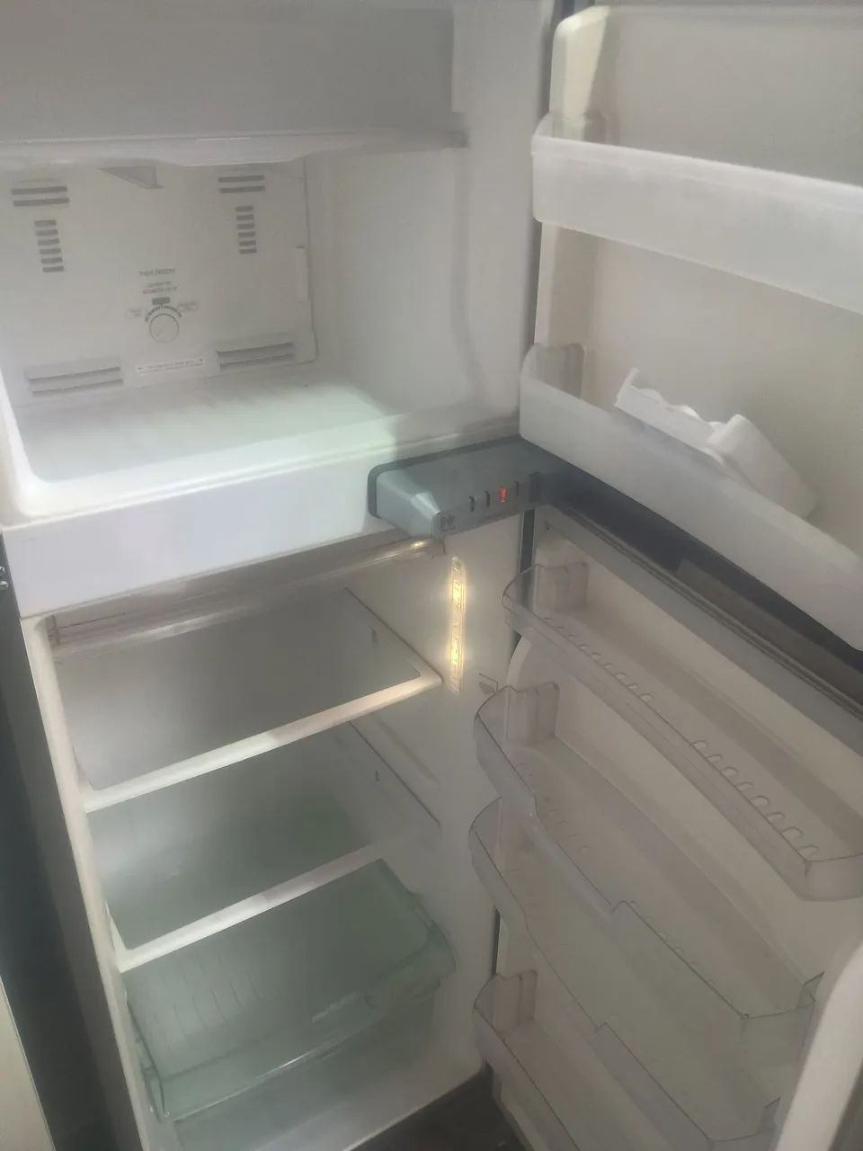 Geladeira Brastemp Inox 375L - Foto 2