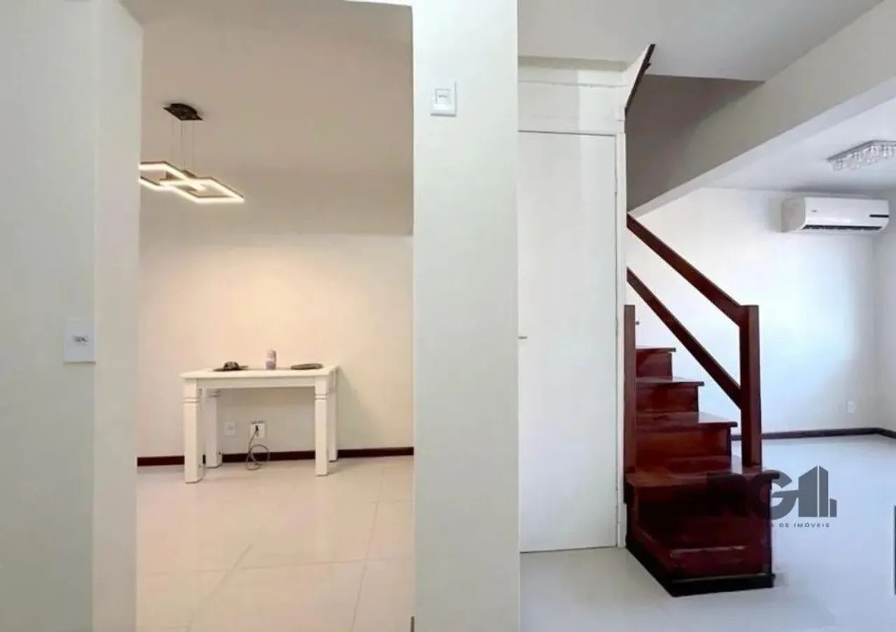 Este belo sobrado em condomínio fechado é uma ótima oportunidade para quem busca conforto  - Foto 5