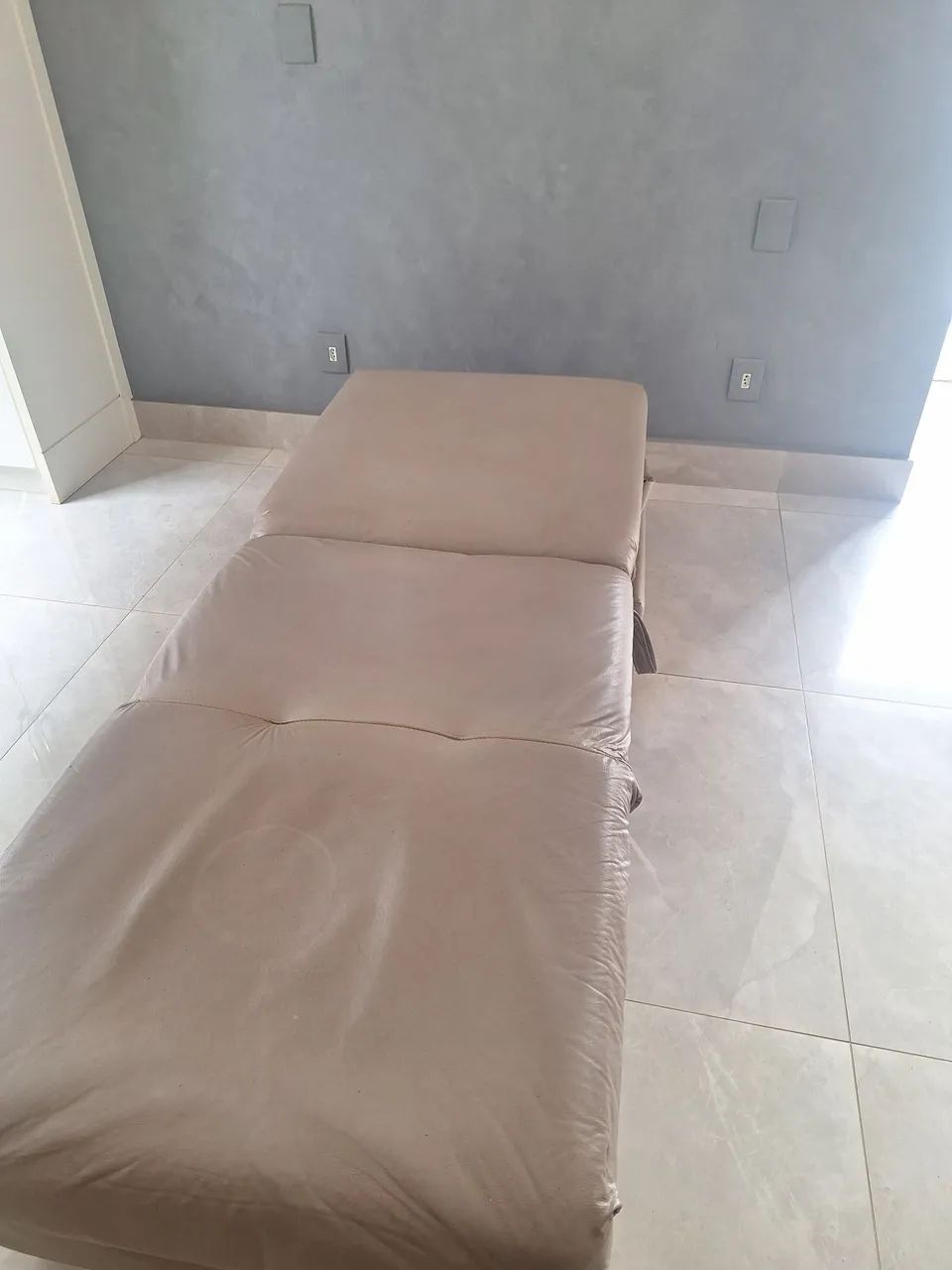 Sofá cama em couro sintético - Foto 3