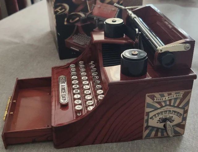 Máquina de escrever "Caixinha de Música". - Foto 5