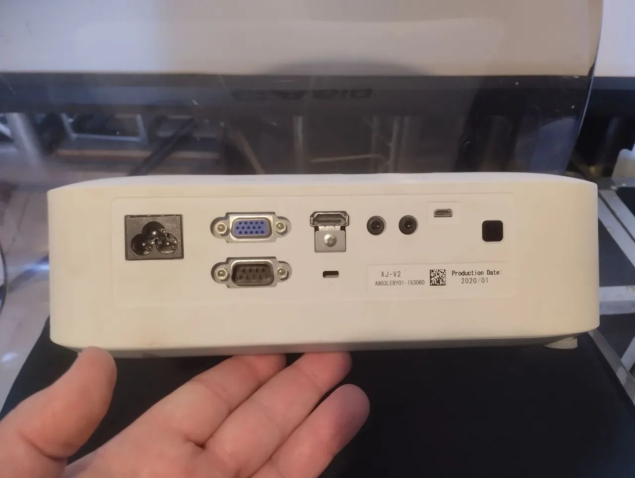 Projetor Casio a laser e led híbrido com 3000 Ansi lúmens  - Foto 3