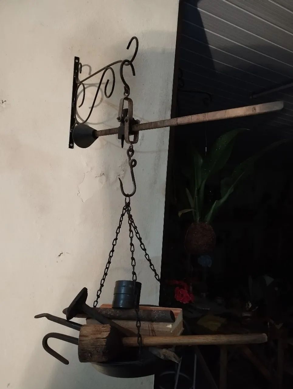 Balança decorativa rústica com prato pvc - Foto 6