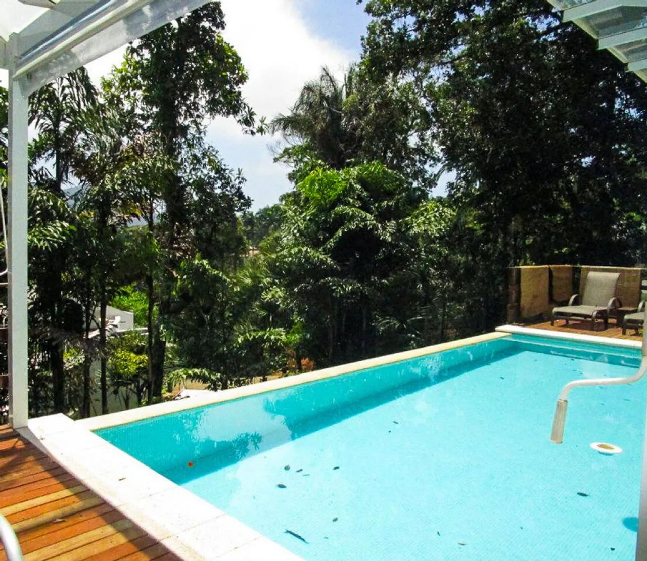 Casa com piscina à venda no condomínio Iporanga em Guarujá. - Foto 2