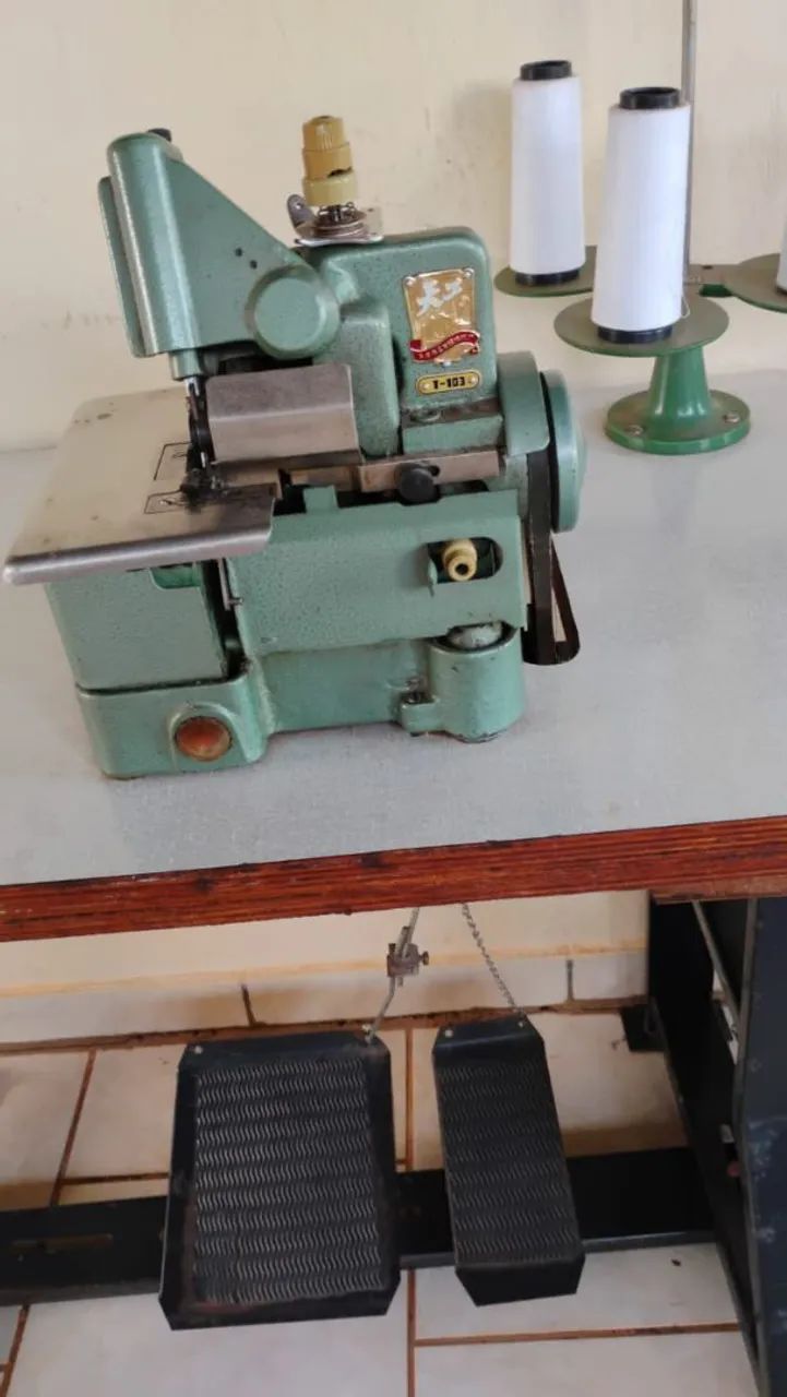 Máquina de Overlock Industrial - Foto 3