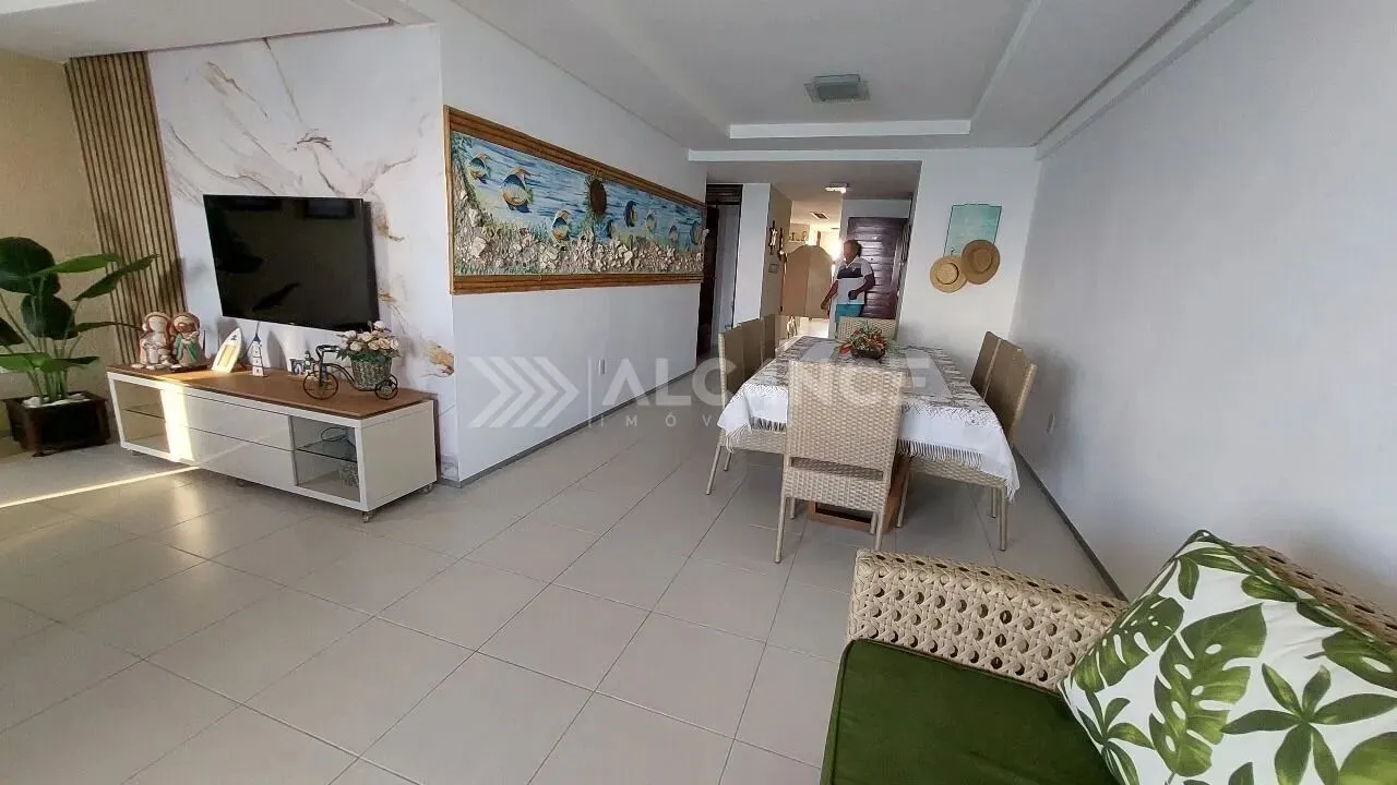 Apto - 3 Quartos - 1 Suíte - 145 m² - Camboinha, Cabedelo/PB