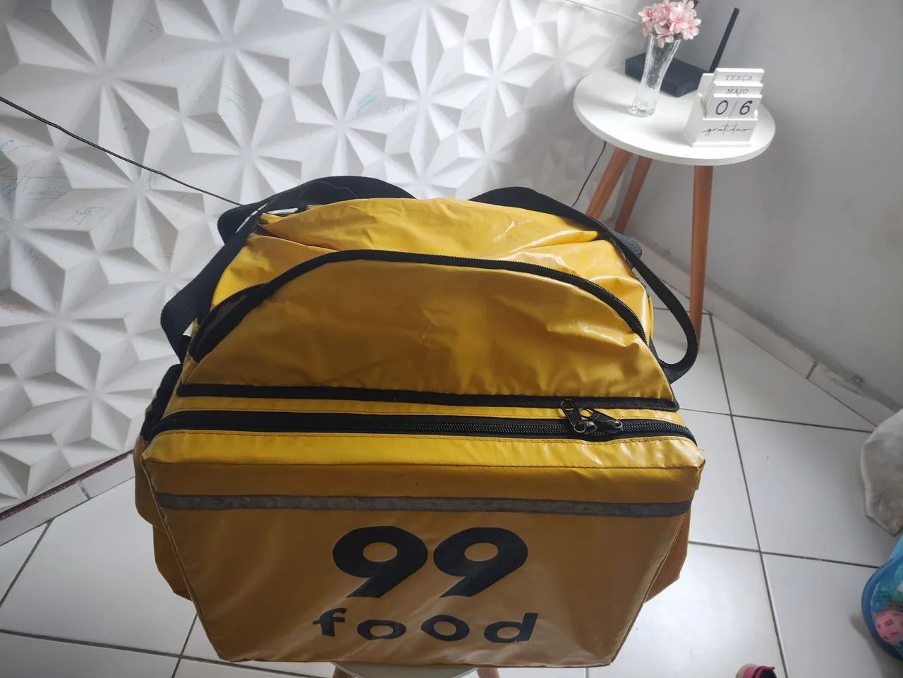 Mochila Térmica 99 Food,valor 100 reais. - Foto 2