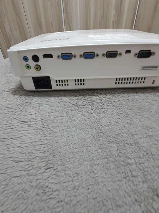 Vendo projetor Benq MS 524b  - Foto 2